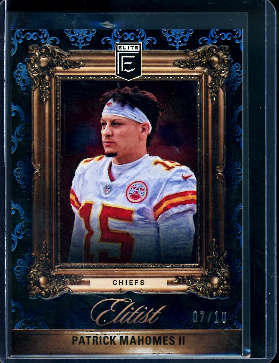 2022 Panini Elite Patrick Mahomes Elitist /10 Chiefs