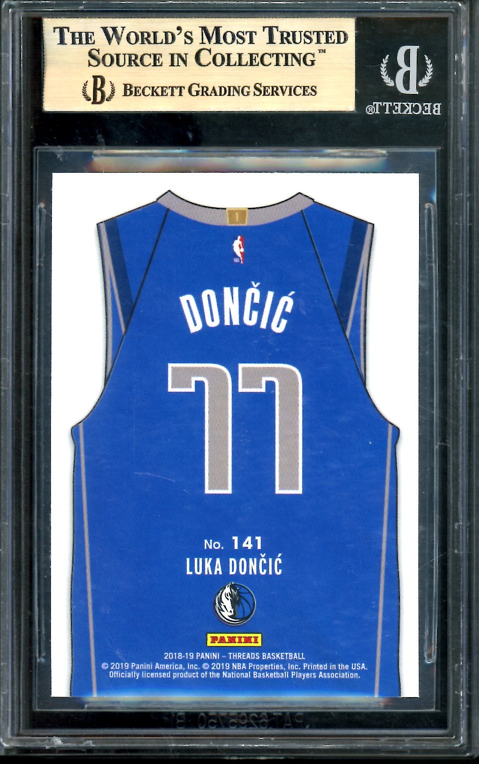 2018 - 19 Panini Threads Luka Doncic Rookie Threads BGS 9.5 Mavericks - Trading Card Market