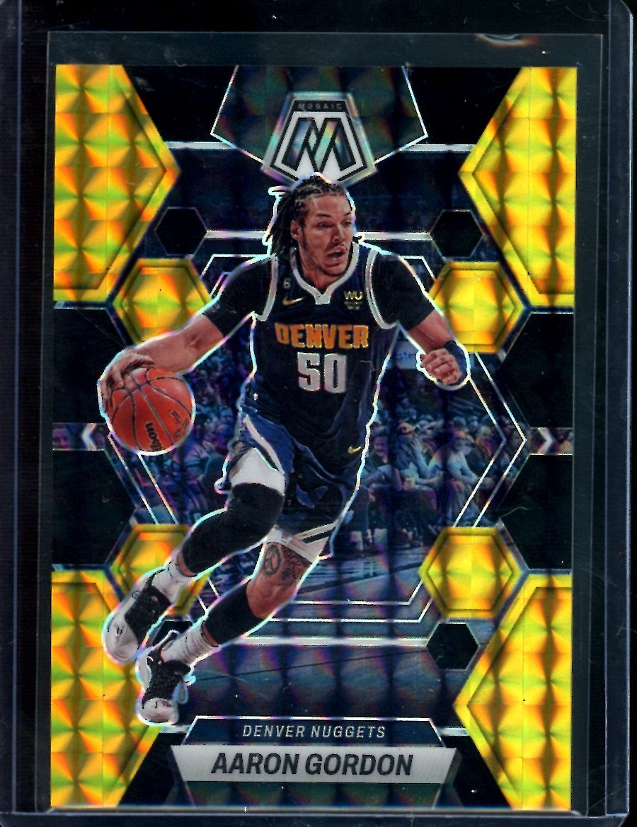 2022/23 Panini Mosaic Aaron Gordon Black Gold /8 Nuggets