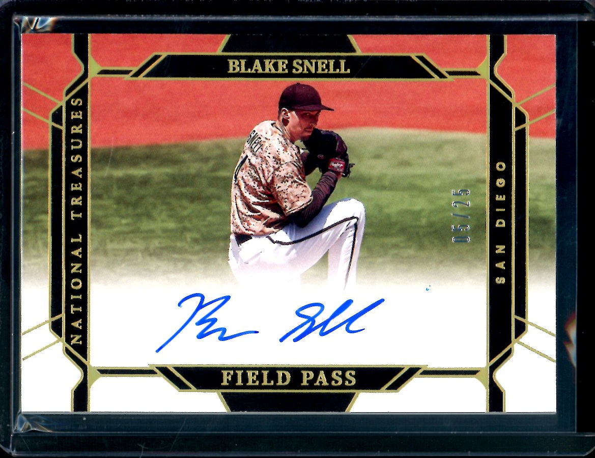 2022 Panini National Treasures Blake Snell Field Pass Auto /25 Padres