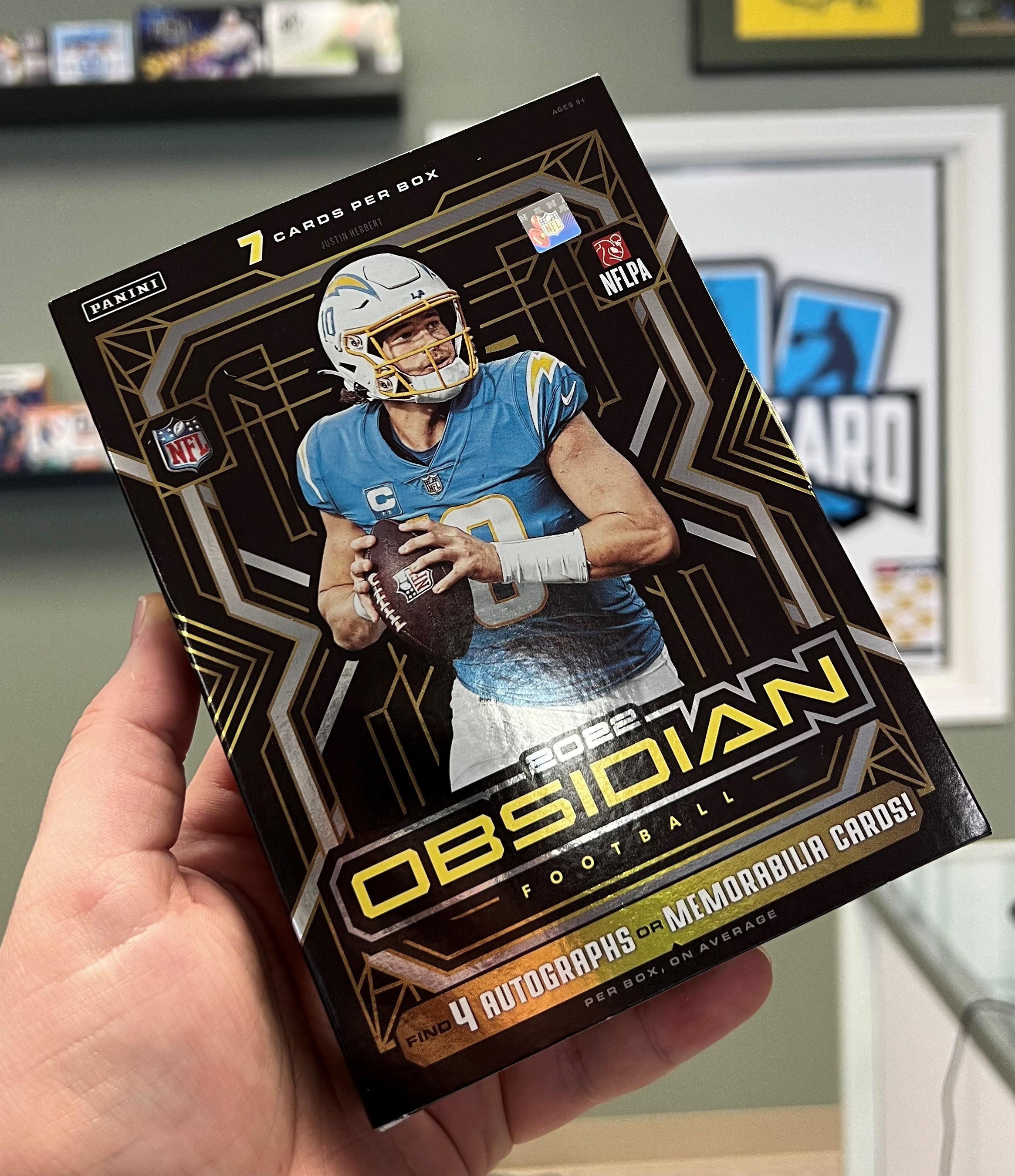 Nfl outlet Obsidian autograph card