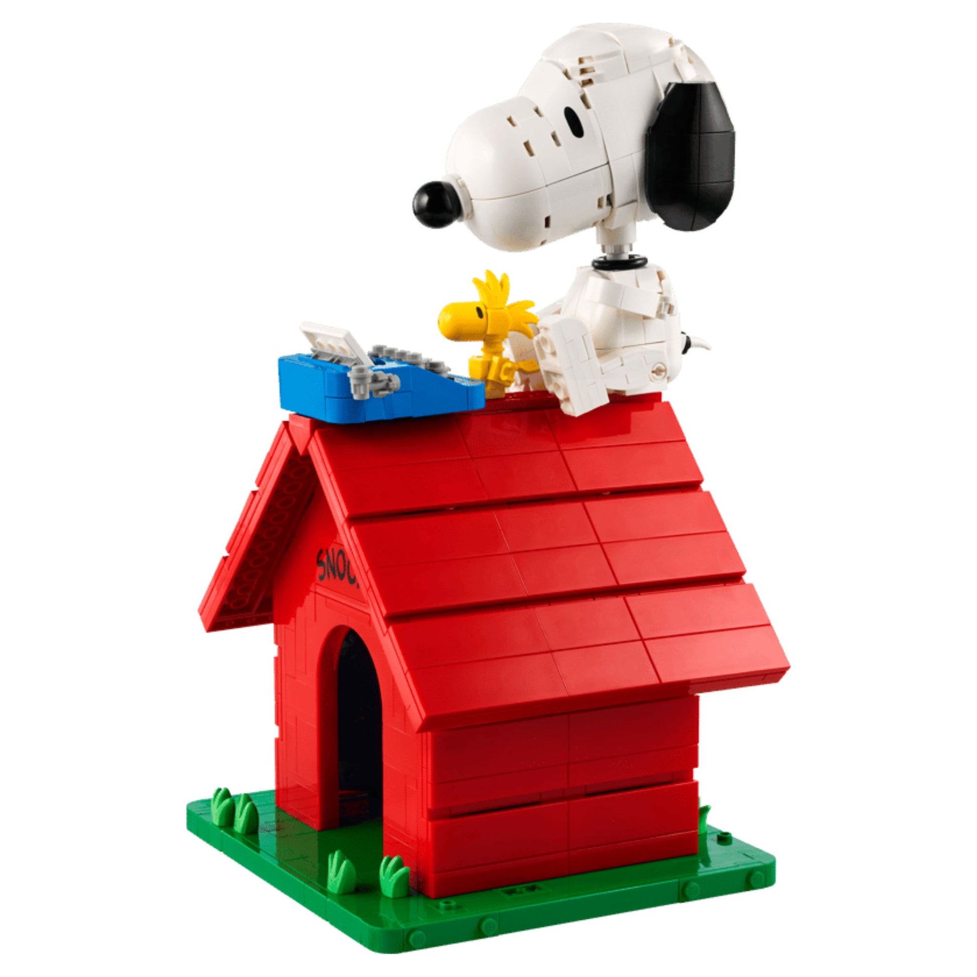LEGO Ideas Peanuts: Snoopy's Doghouse