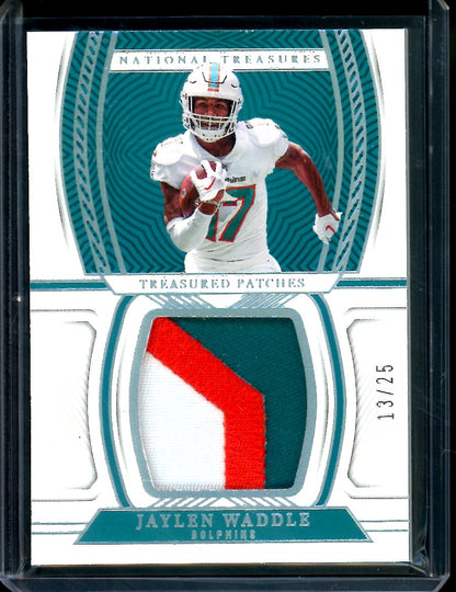 2022 Panini National Treasures Jaylen Waddle Treasured Patch /25 Dolphins