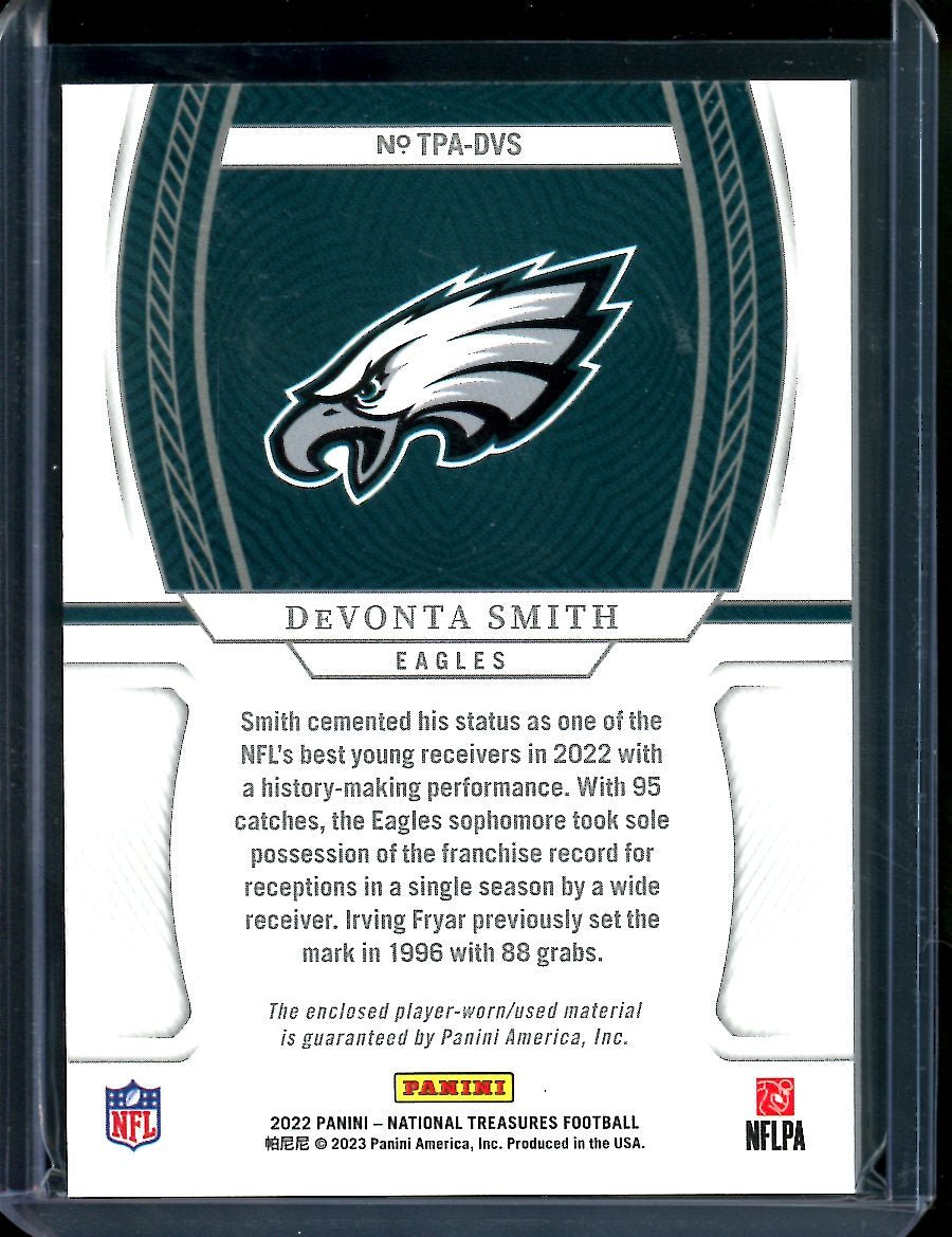 2022 Panini National Treasures DeVonta Smith Treasured Patch /25 Eagles