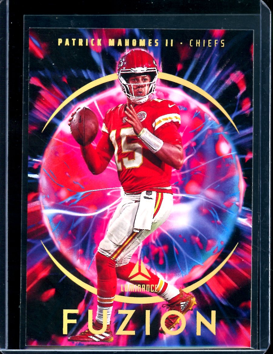 2023 Panini Luminance Patrick Mahomes Fuzion Chiefs