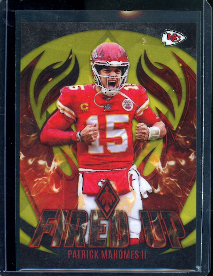 2023 Panini Phoenix Patrick Mahomes Fired Up Gold /50 Chiefs