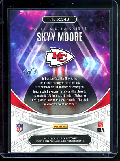 2022 Panini Phoenix Skyy Moore Rookie Rising Gold Vinyl 1/1 Chiefs - Trading Card Market