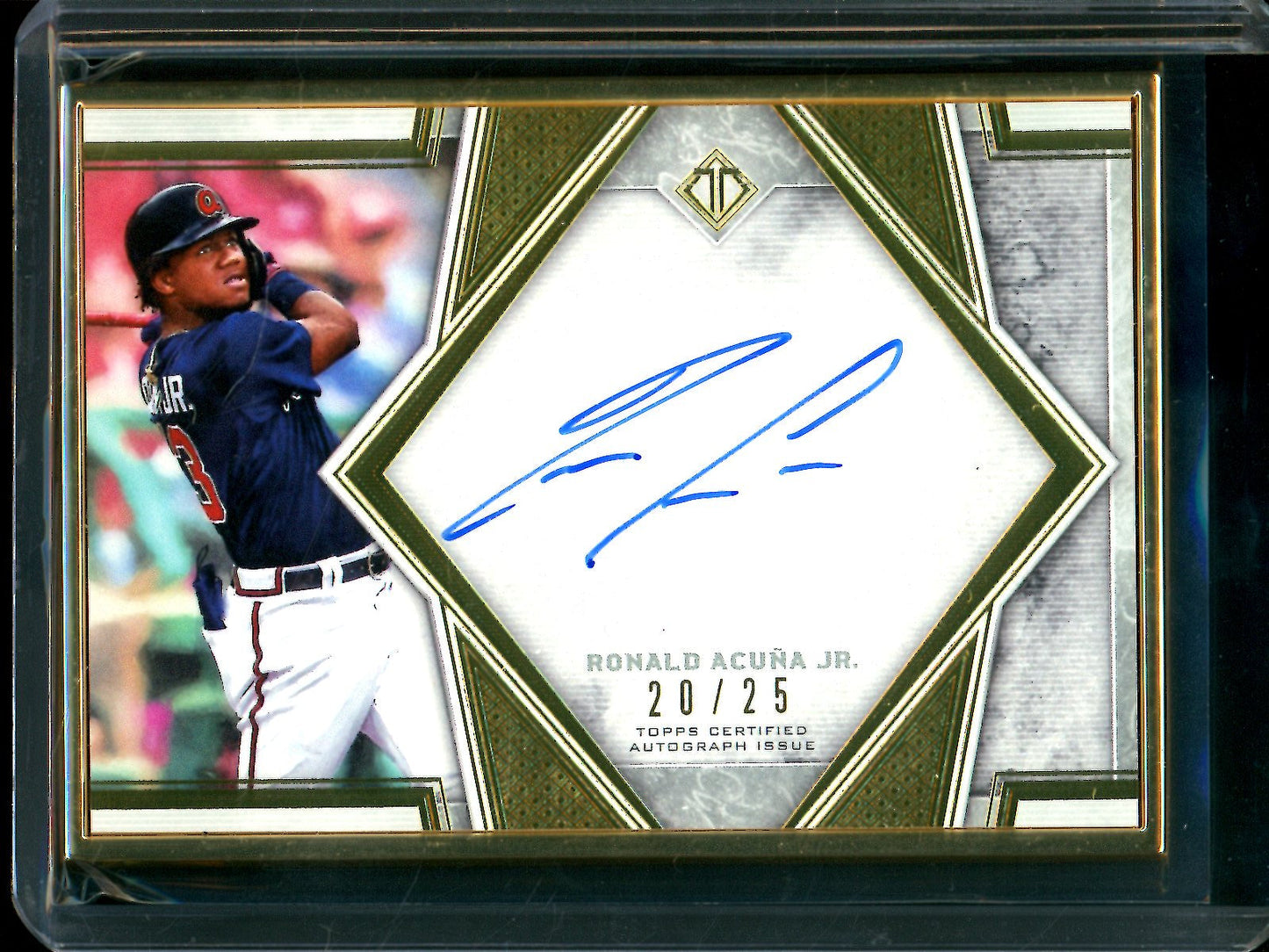 2019 Topps Transcendent Ronald Acuna Jr Gold Frame Autograph /25 Braves