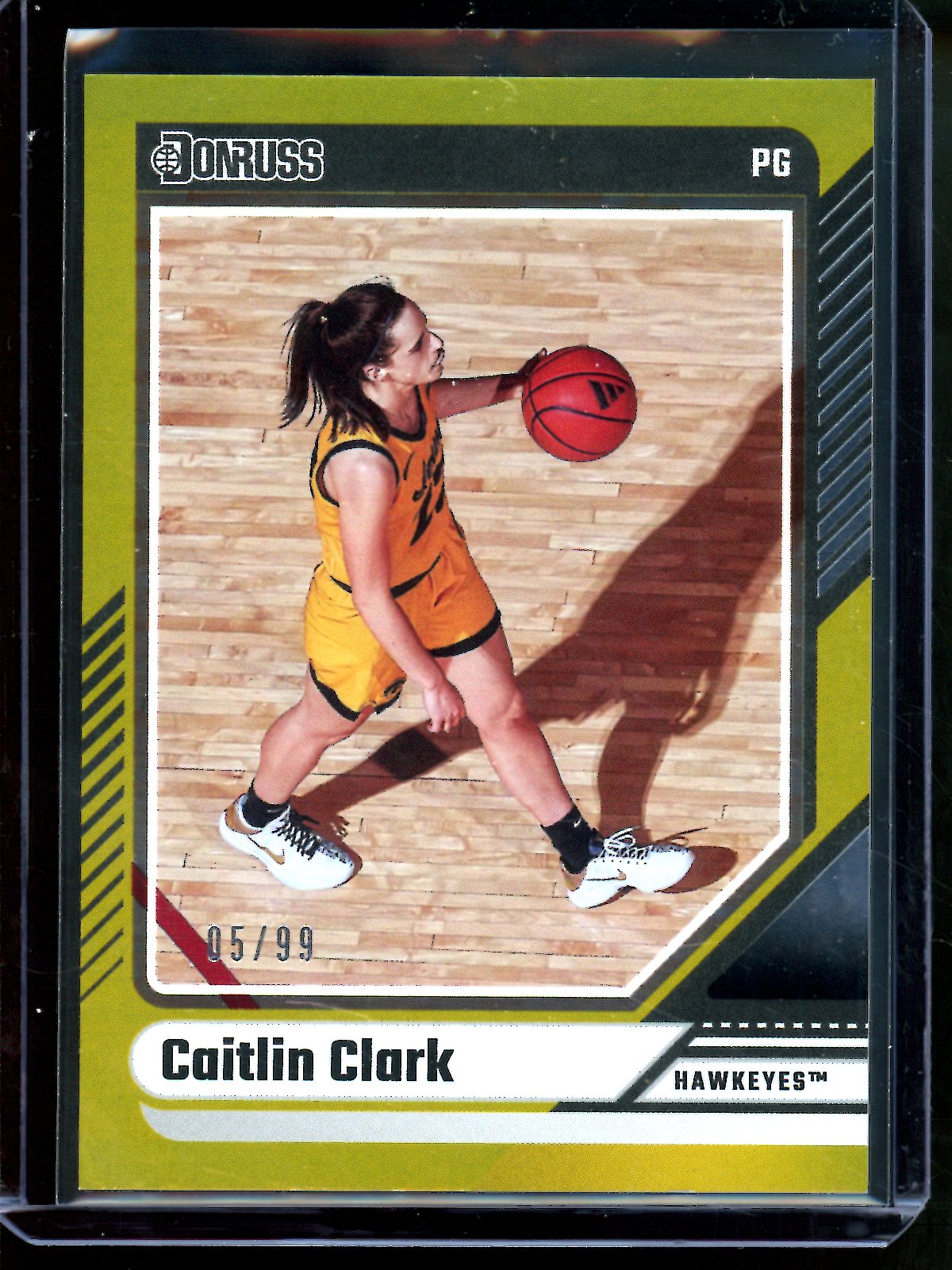 2024 Panini Donruss Caitlin Clark Gold /99 Hawkeyes