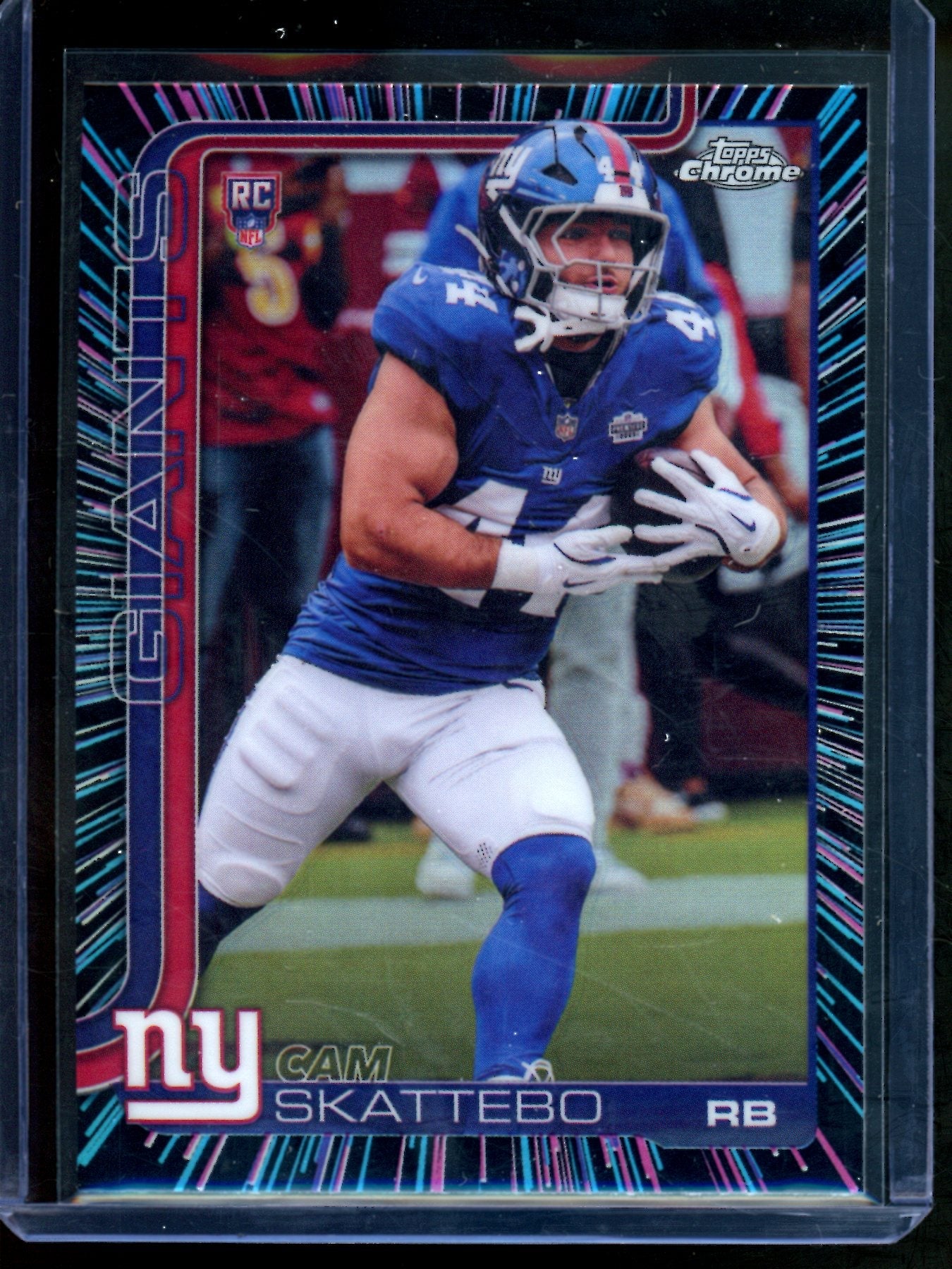 2025 Topps Chrome Cam Skattebo Neon Pulse Rookie SP Giants