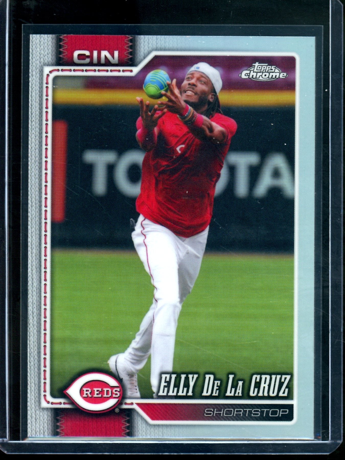 2026 Topps Chrome Elly De La Cruz Image Variation Refractor Reds