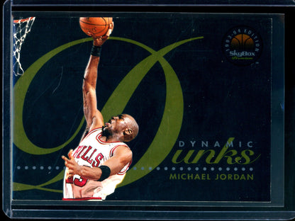 1994 Skybox Premium Michael Jordan Dynamic Dunks Bulls