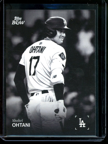 2025 Topps Black and White Shohei Ohtani #001 Dodgers