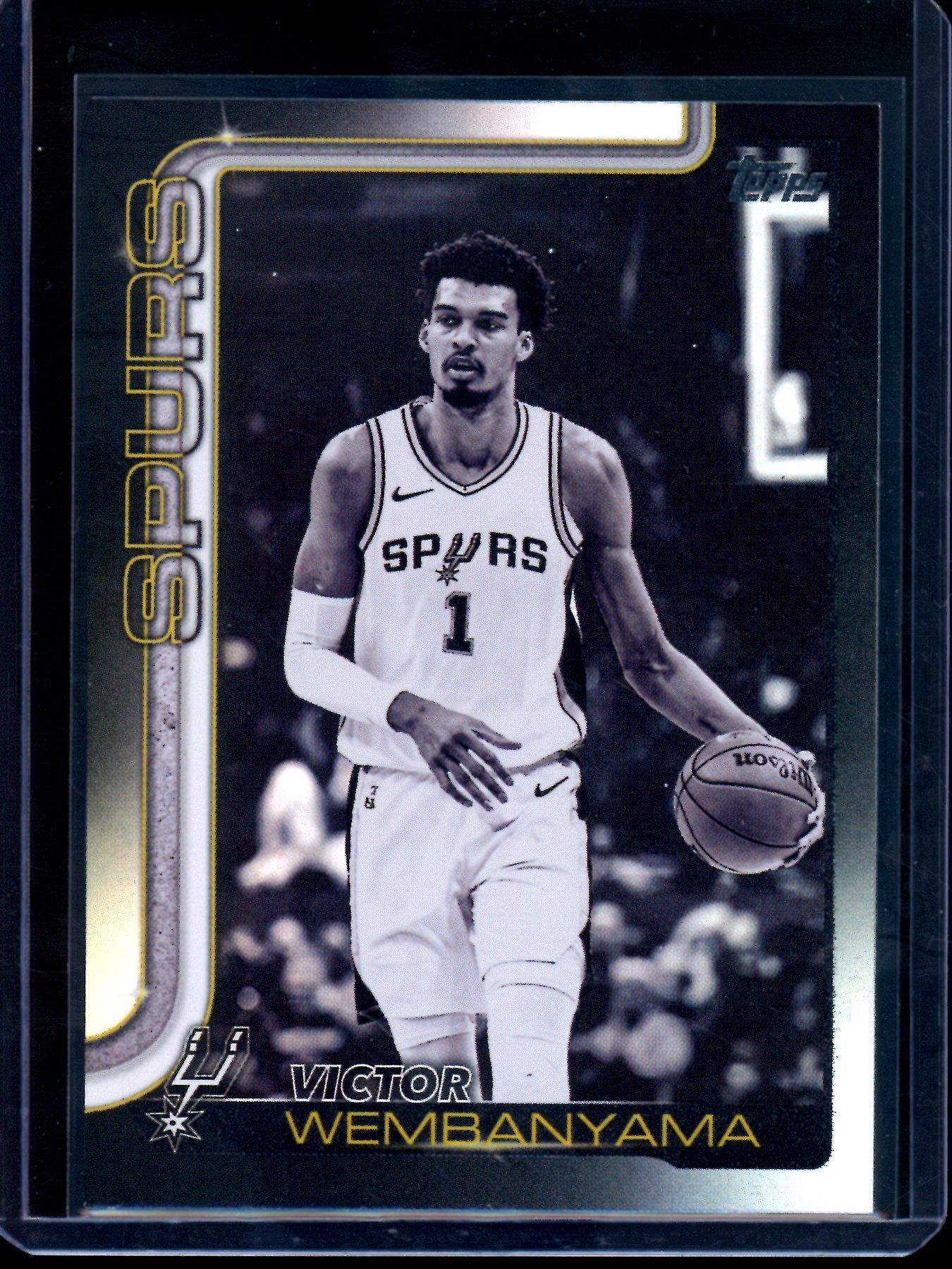 2025 Topps Black Friday Victor Wembanyama Foil Spurs