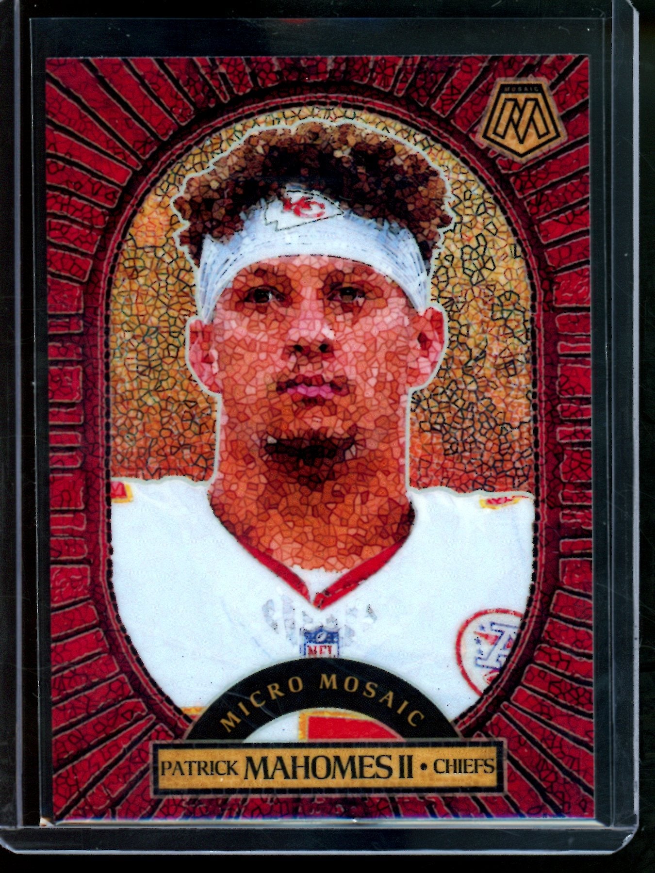 2025 Panini Mosaic Patrick Mahomes Micro Mosaic Case Hit Chiefs
