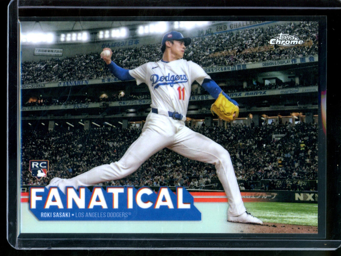 2025 Topps Chrome Roki Sasaki Fanatical SP Rookie Dodgers