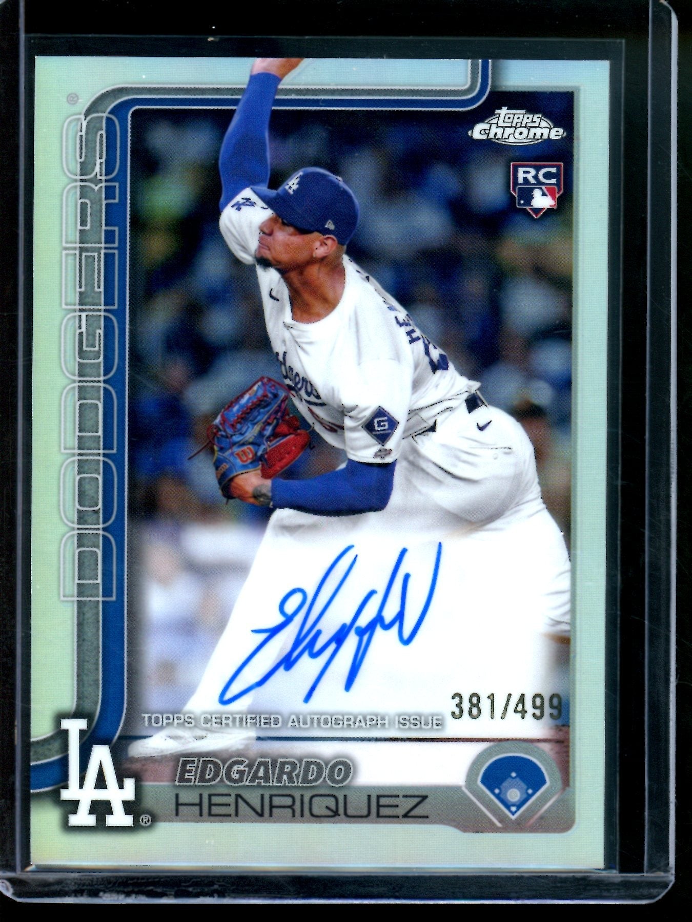2025 Topps Chrome Edgardo Henriquez Rookie Refractor Autograph /499 Dodgers