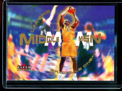 2000 Fleer Mystique Shaquille O'Neal Middle Men Lakers