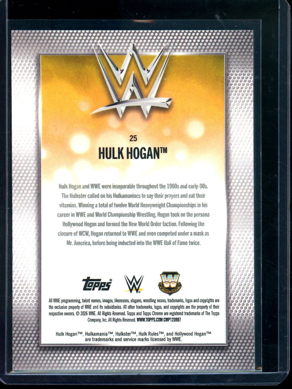 2026 Topps Chrome Hulk Hogan Blue Geometric Refractor /150