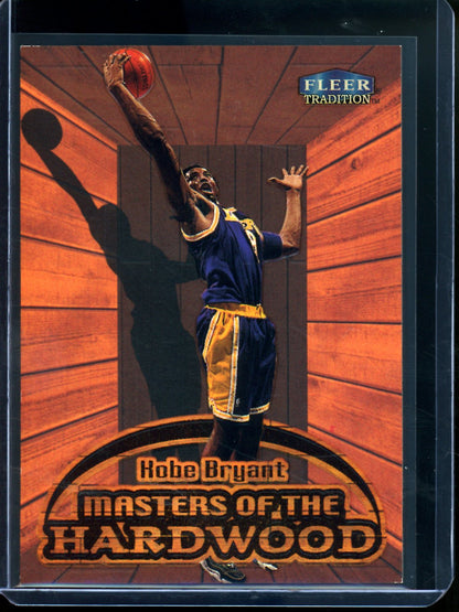 1999/00 Fleer Tradition Kobe Bryant Masters of the Hardwood Lakers (B)