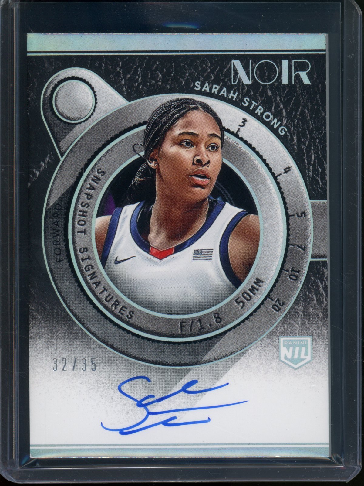 2025/26 Panini Noir Sarah Strong Snapshot Signatures /35 #SSS-SSG - Trading Card Market