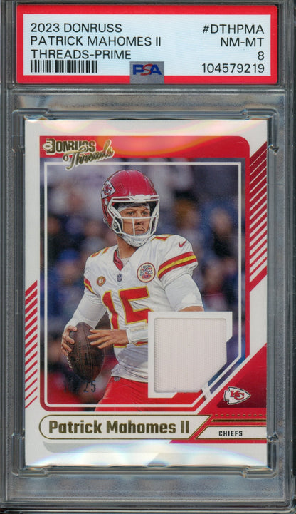 2023 Panini Donruss Patrick Mahomes Threads Prime Jersey Relic /25 PSA 8 Chiefs