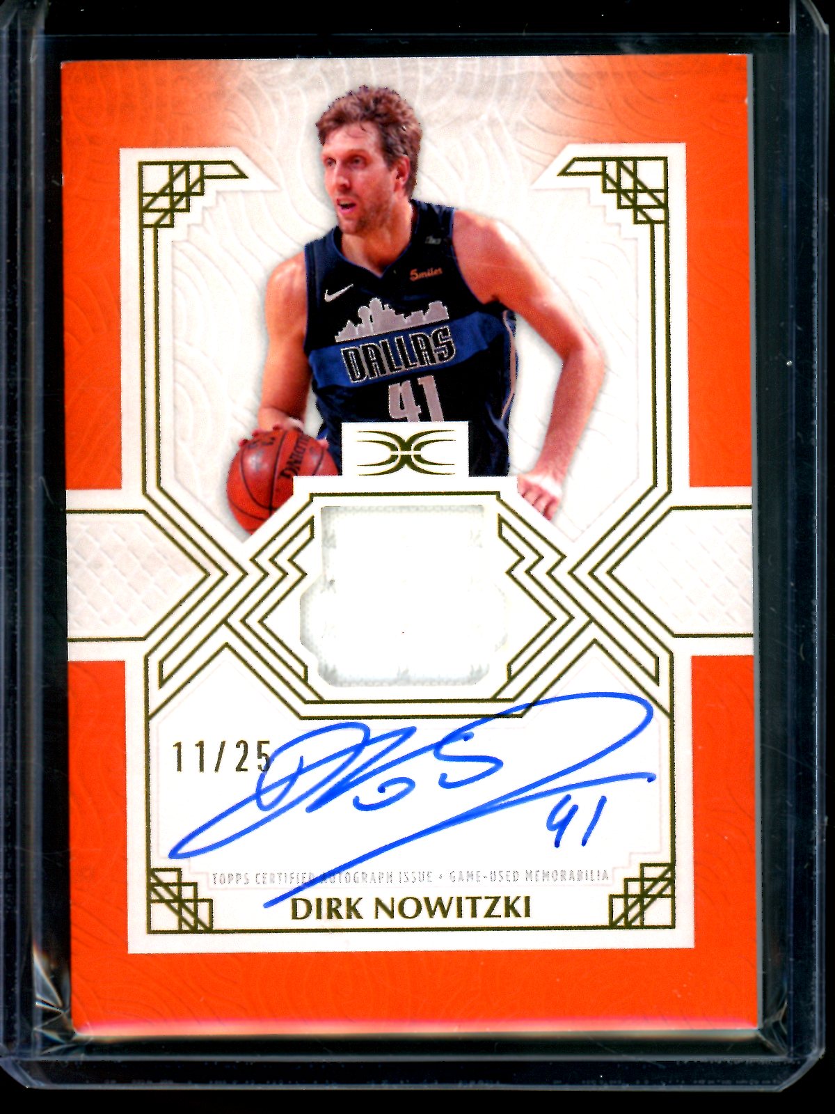 2025/26 Topps Definitive Dirk Nowitzki Orange Patch Autograph /25 Mavericks